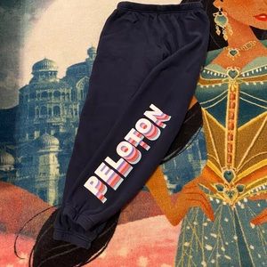 PELOTON Spiritual Gangster sweatpants S